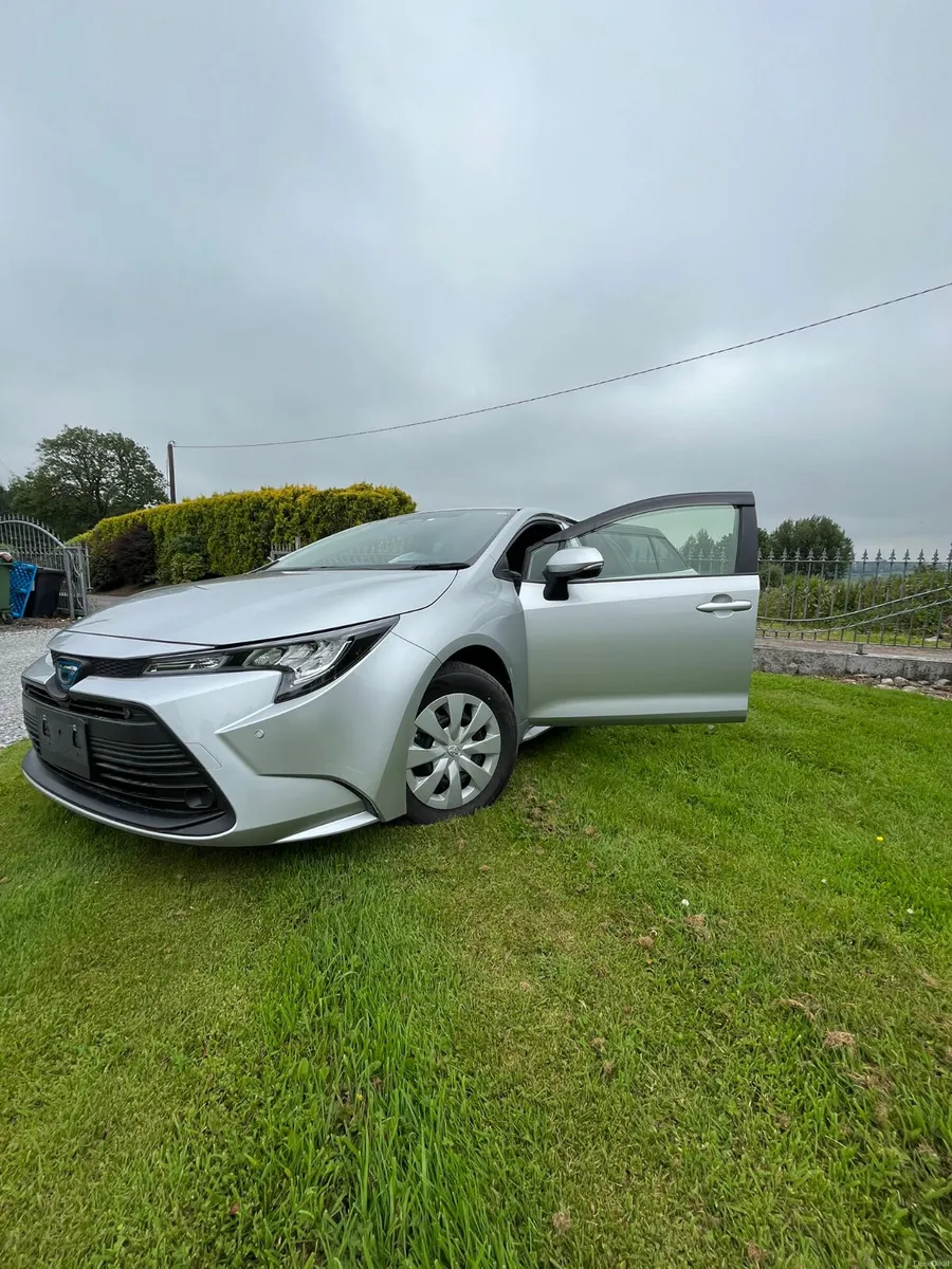 2023 Toyota Corolla 1.8 Self Hybrid  For Sale - Image 4