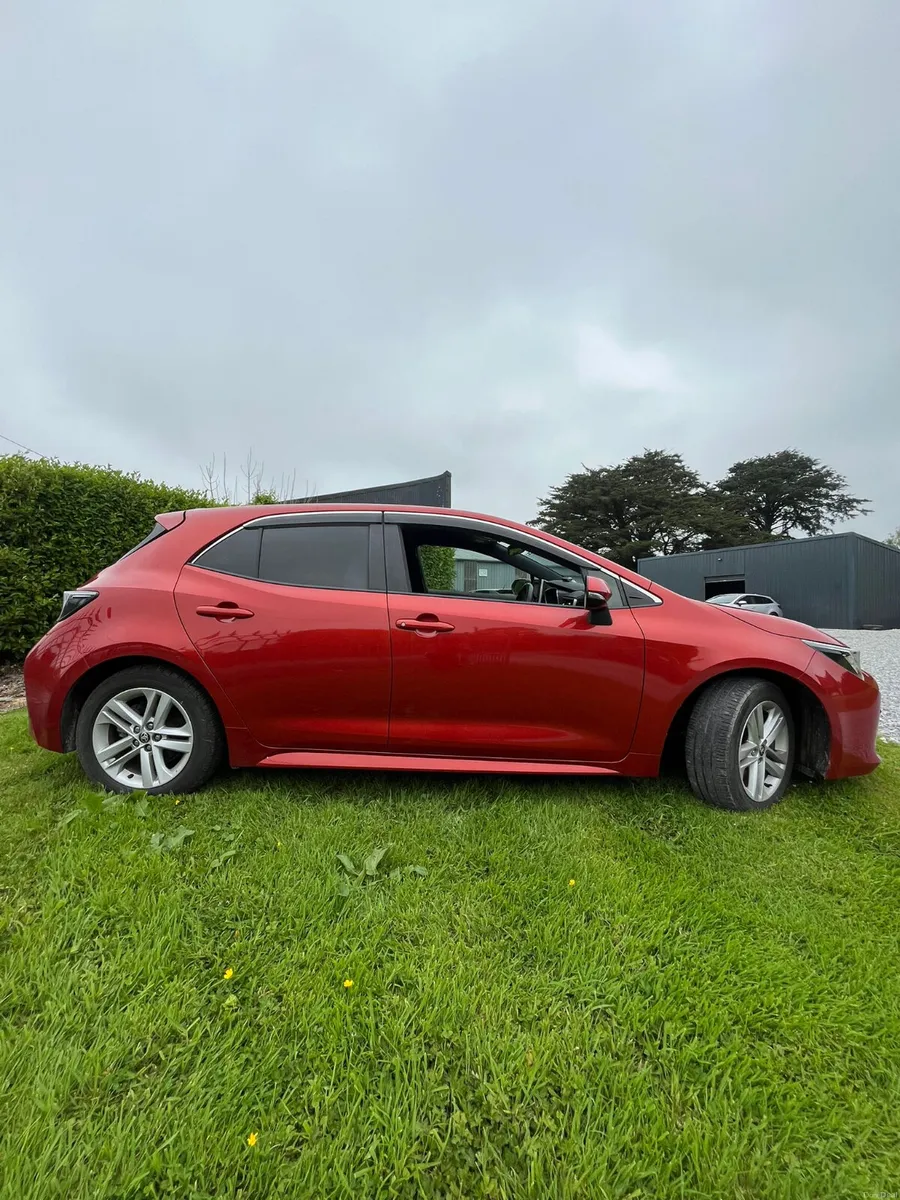 2018 Toyota Corolla 1.2 Petrol Sports Hathback - Image 3