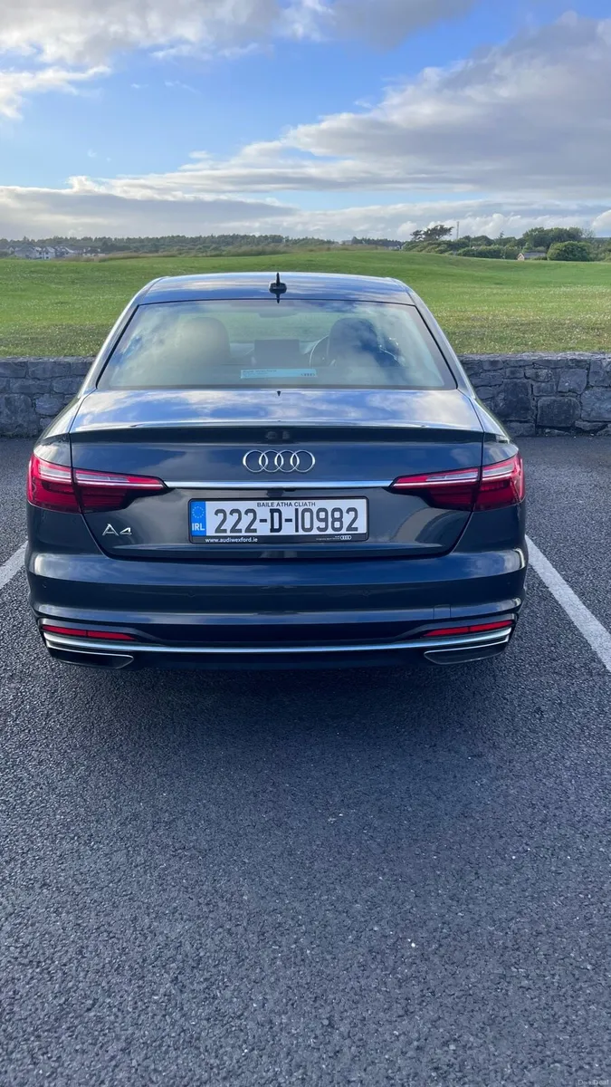 Audi A4 35 TDI SE with comfort pack - Image 3