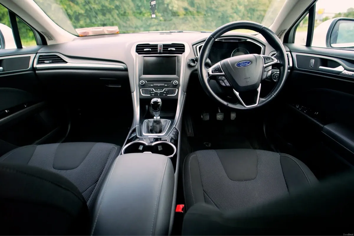 Ford Mondeo 2.0 - Image 3