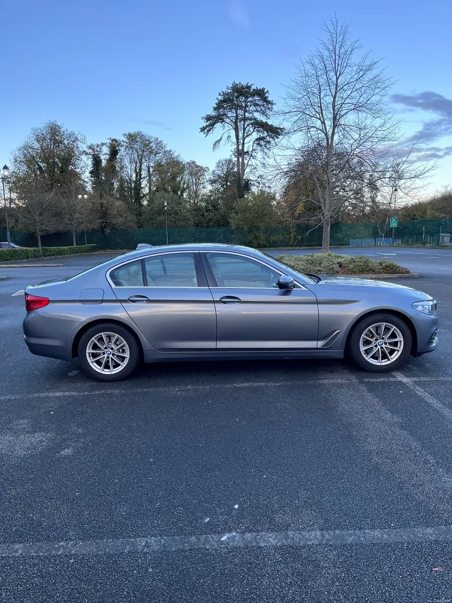 BMW 520D X Drive - Image 2