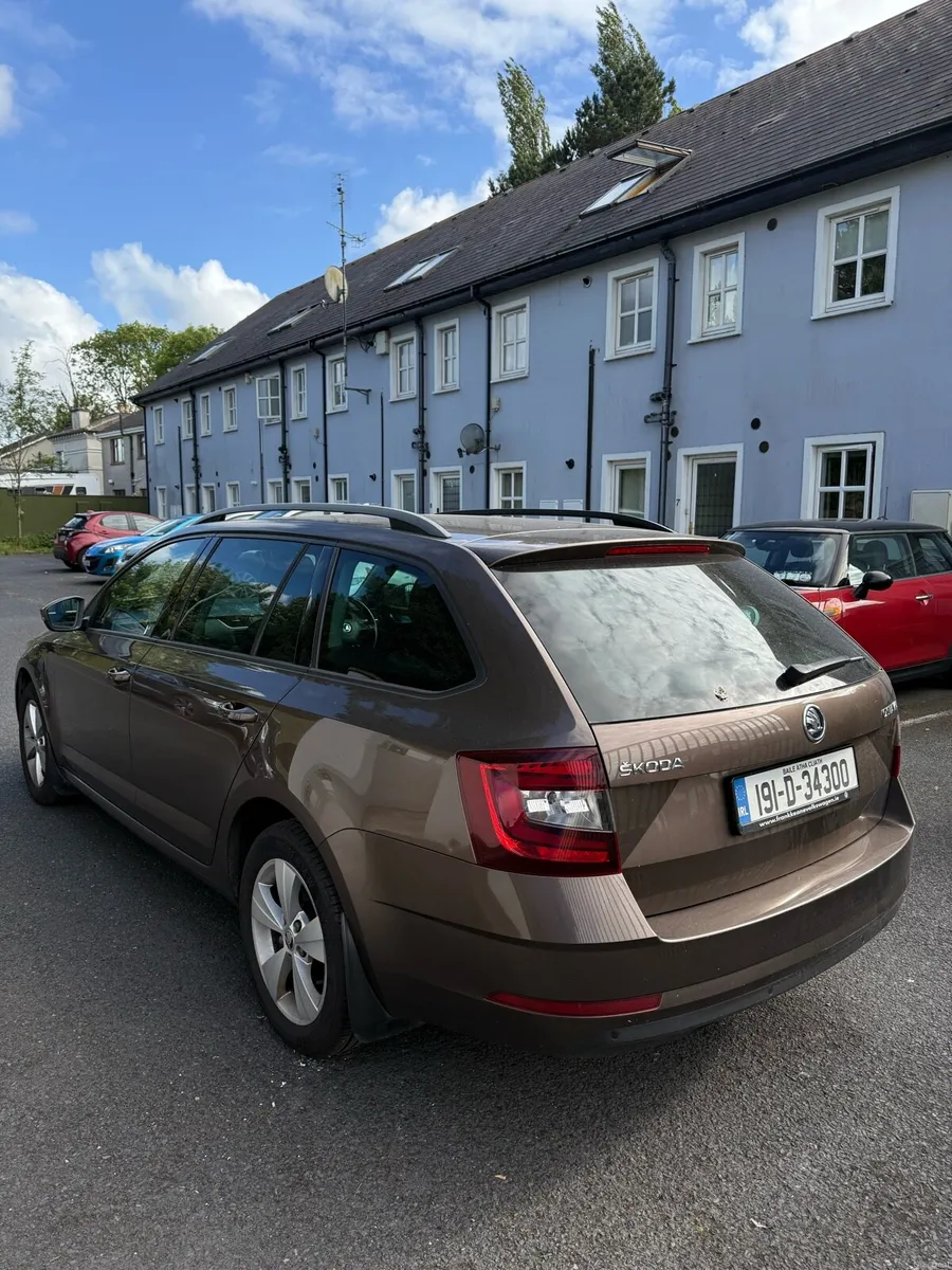 2019 Skoda Octavia TDI NCT 04/2027 - Image 3