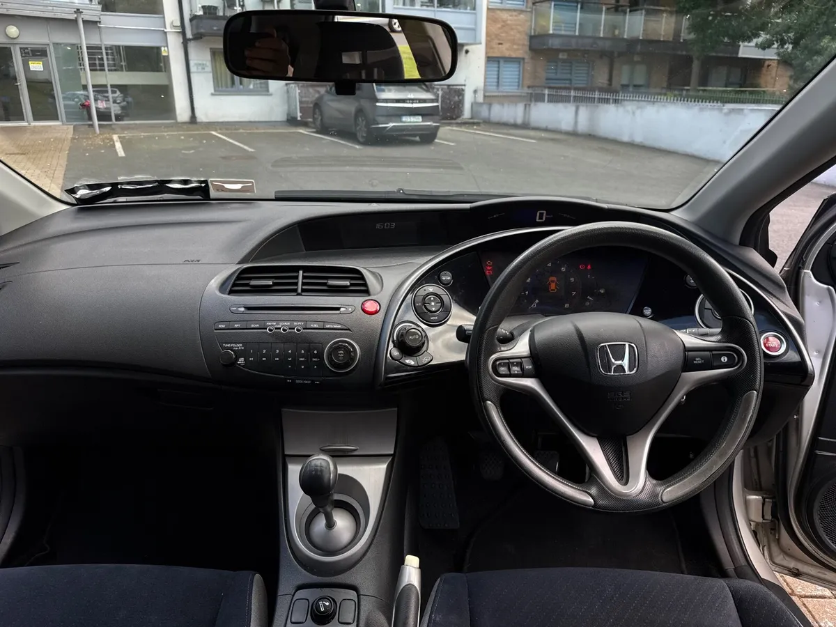 Honda Civic 2008 - Image 4