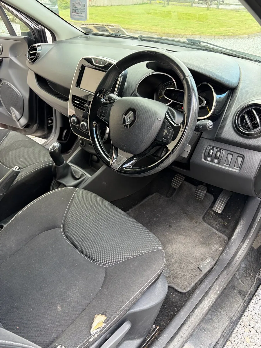 Renault Clio (142) 1.2 petrol - Image 4
