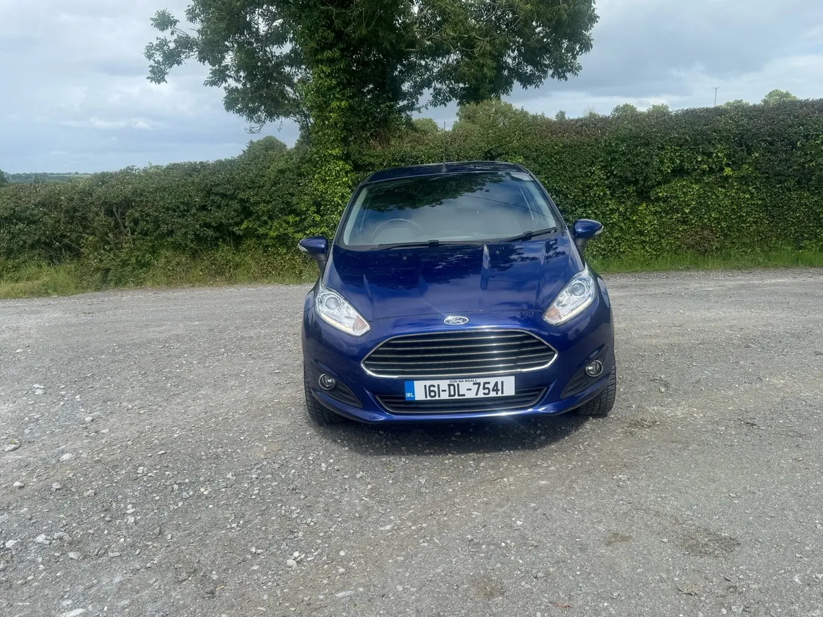 Ford fiesta - Image 2