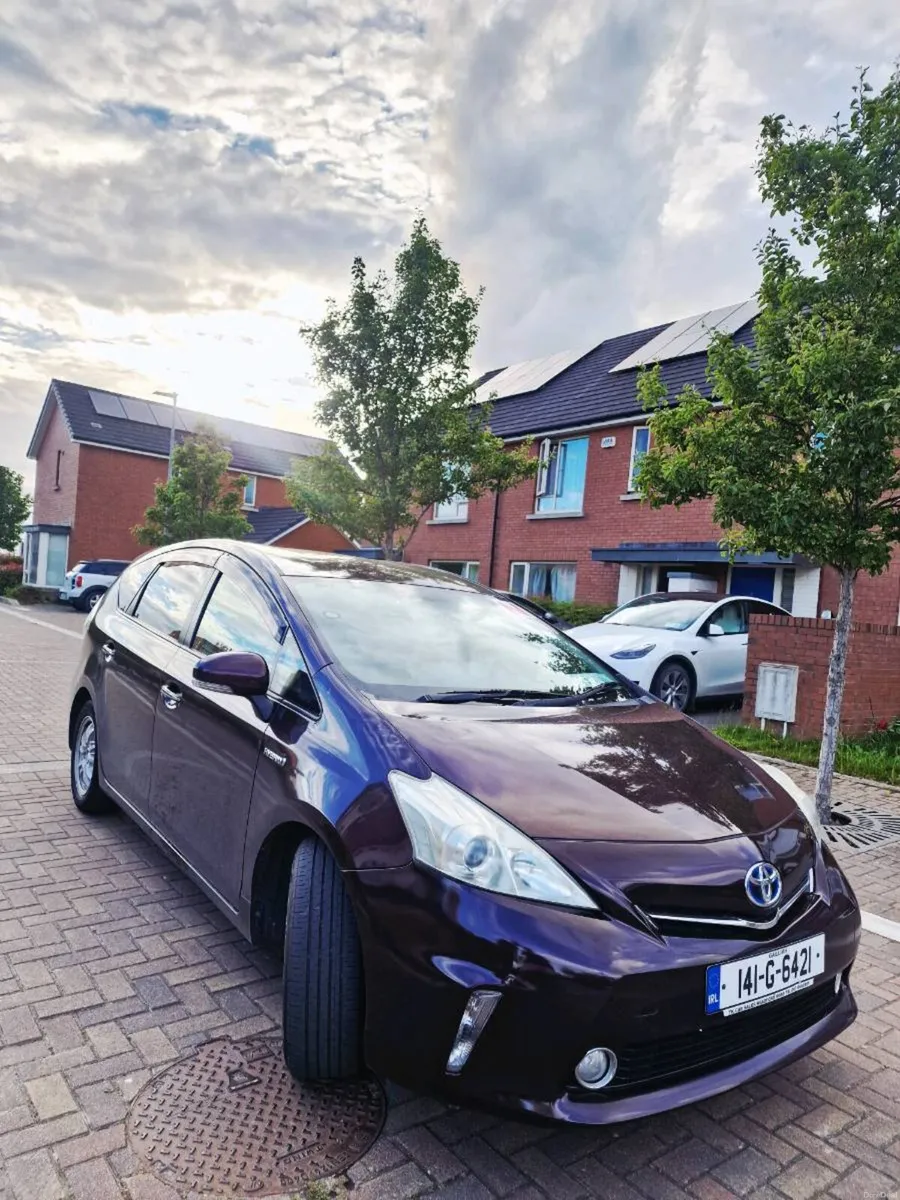Toyota Prius Apha  (7 seater) - Image 2