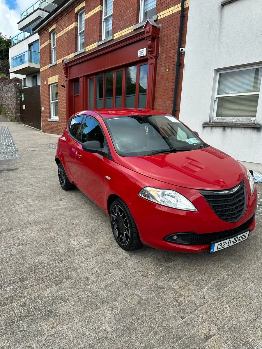 Car - Image 2