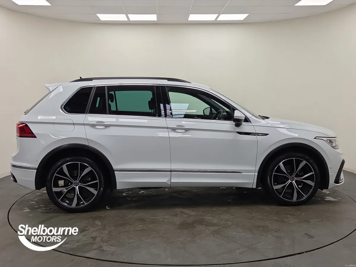 Volkswagen Tiguan R-LINE TDI 4MOTION DSG - Image 3