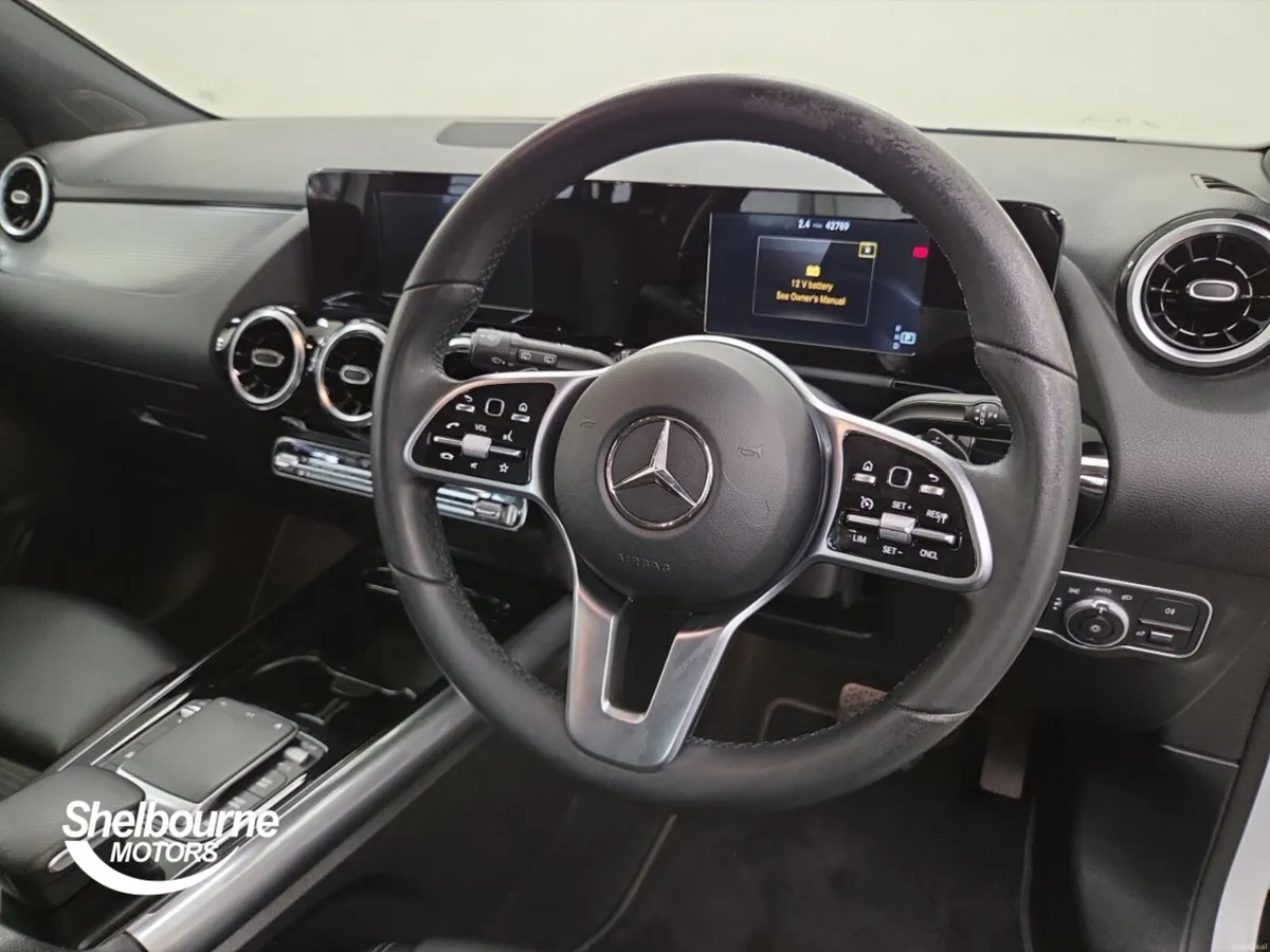 Mercedes-Benz GLA Class GLA 200 SPORT - Image 4