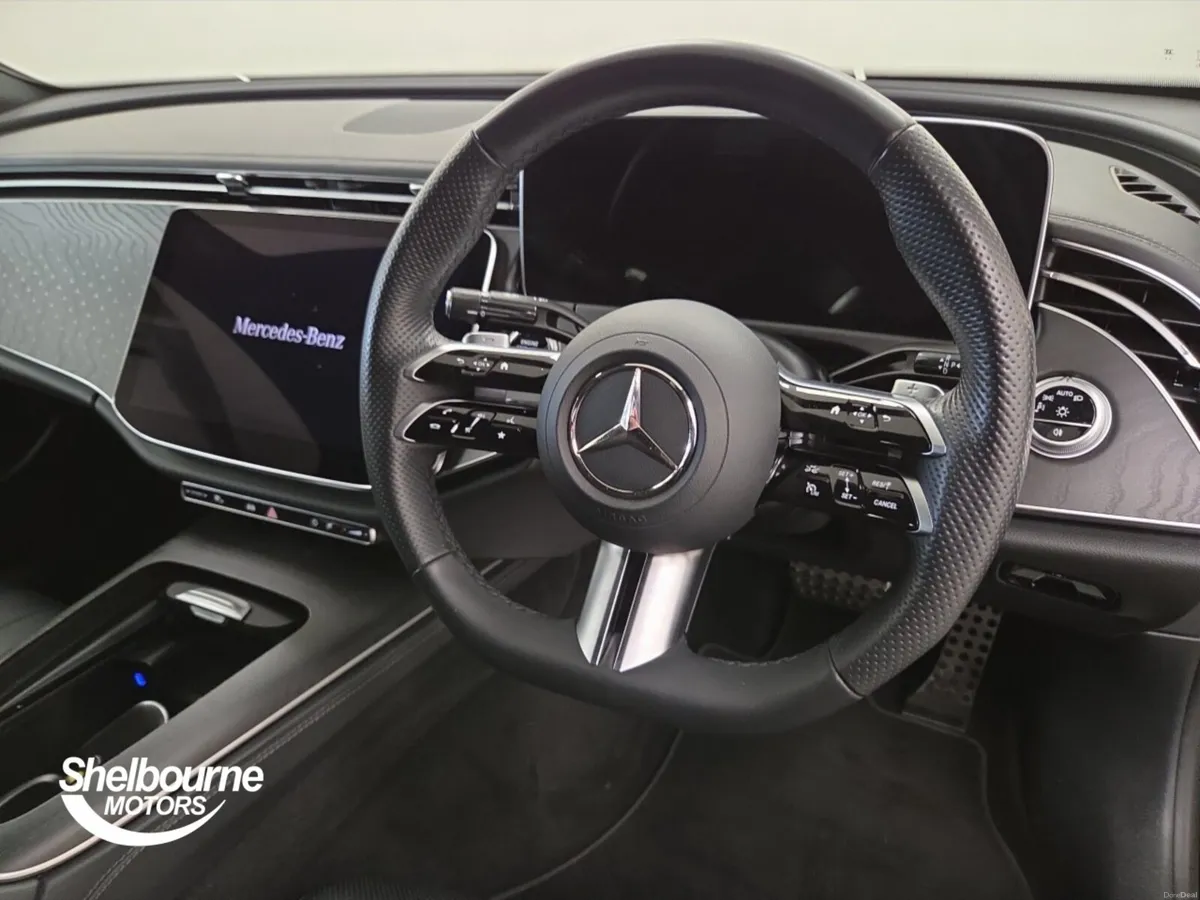 Mercedes-Benz E Class E 220 D AMG LINE - Image 4