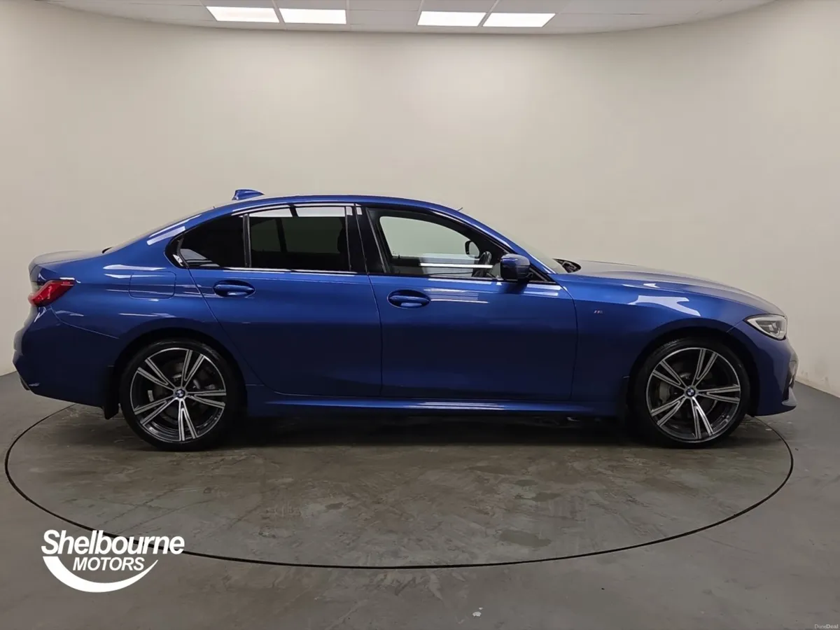 BMW 3 Series 330E M SPORT PHEV - Image 3