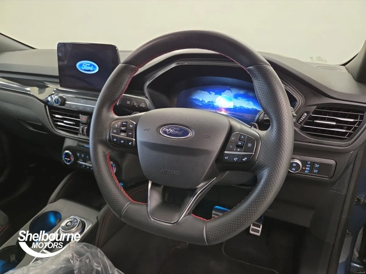 Ford Kuga ST-LINE FIRST EDITION ECOBLUE - Image 4
