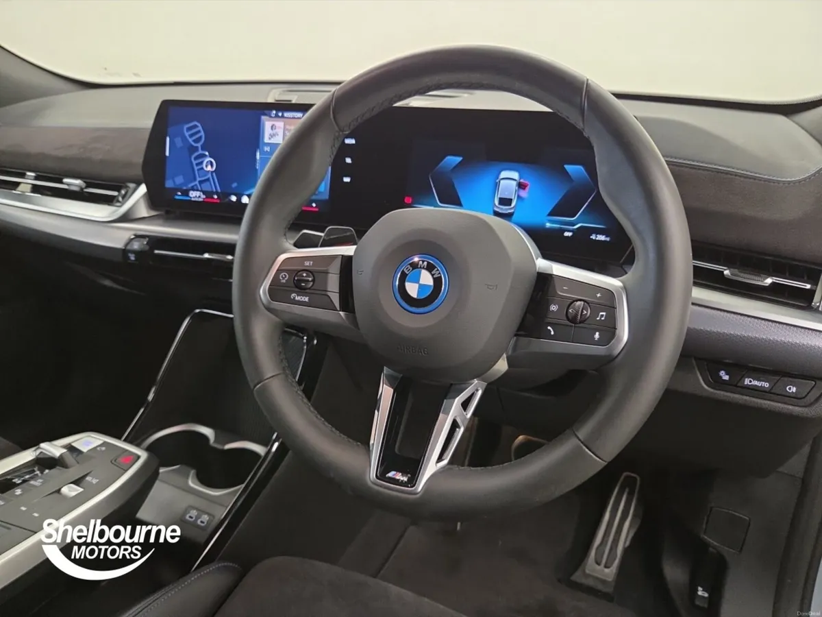 BMW Ix2 EDRIVE20 M SPORT - Image 4