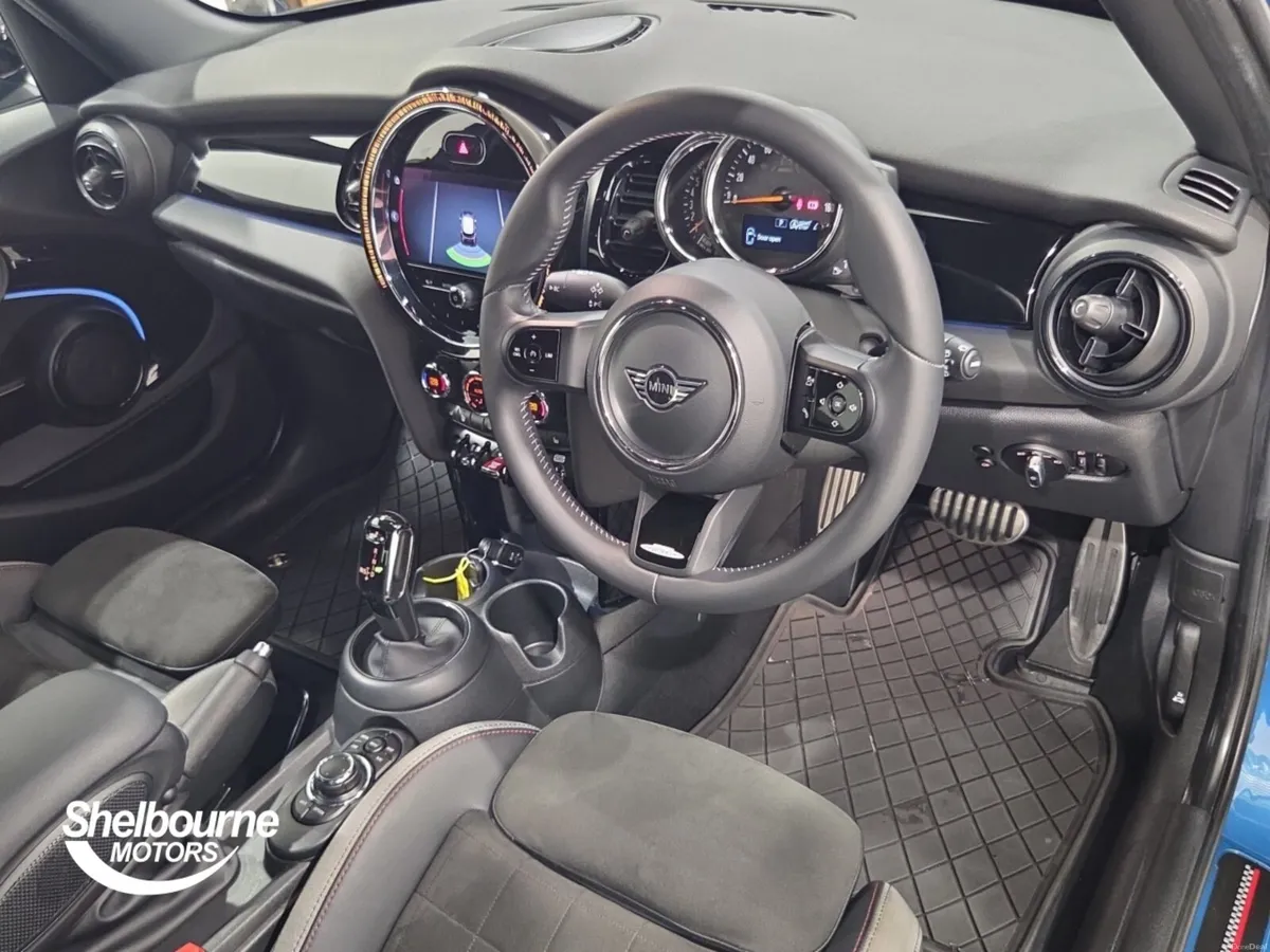 MINI Hatch COOPER SPORT - Image 4