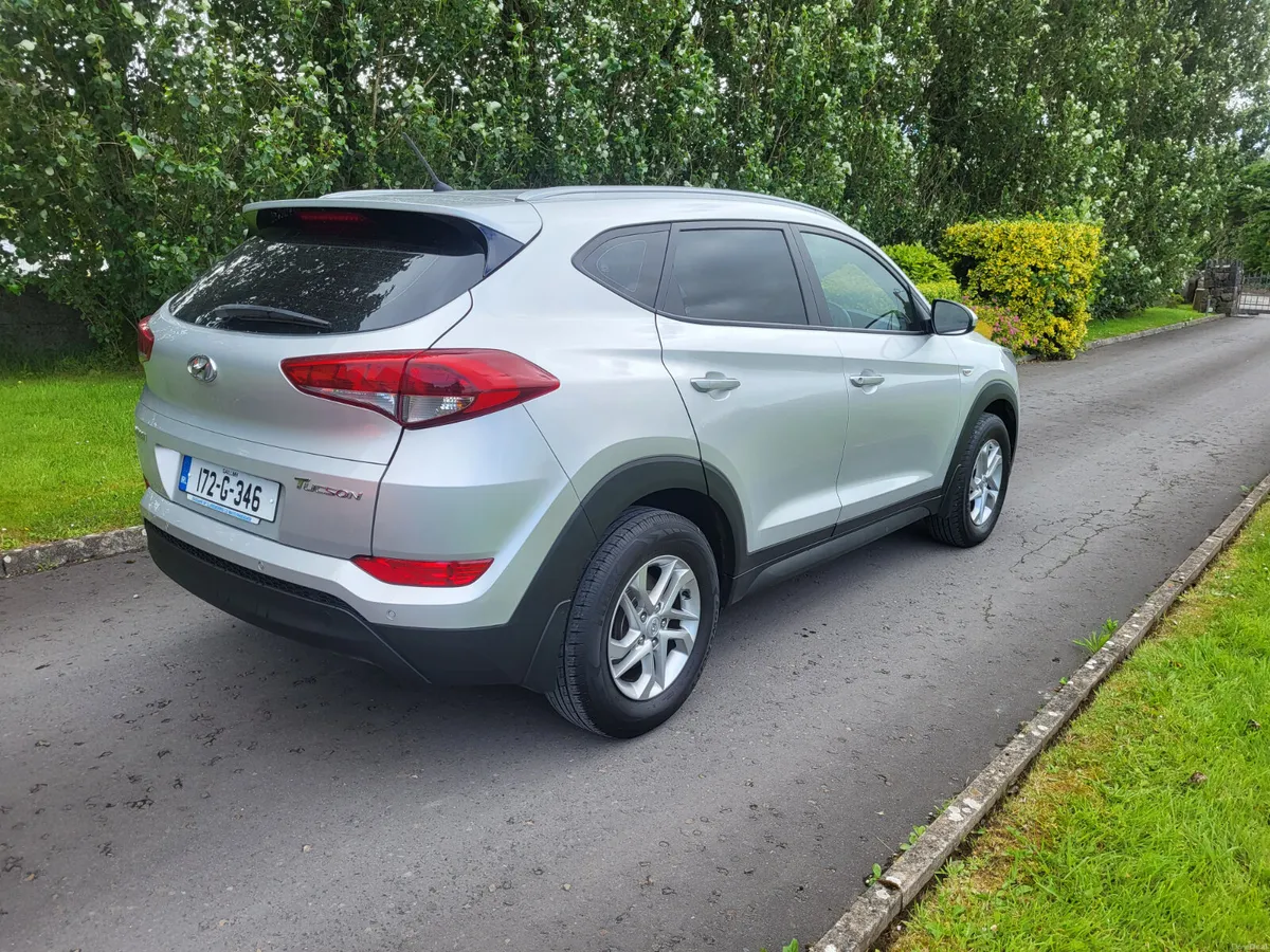 Hyundai Tucson 1.7 Diesel.  MINT CONDITION - Image 3