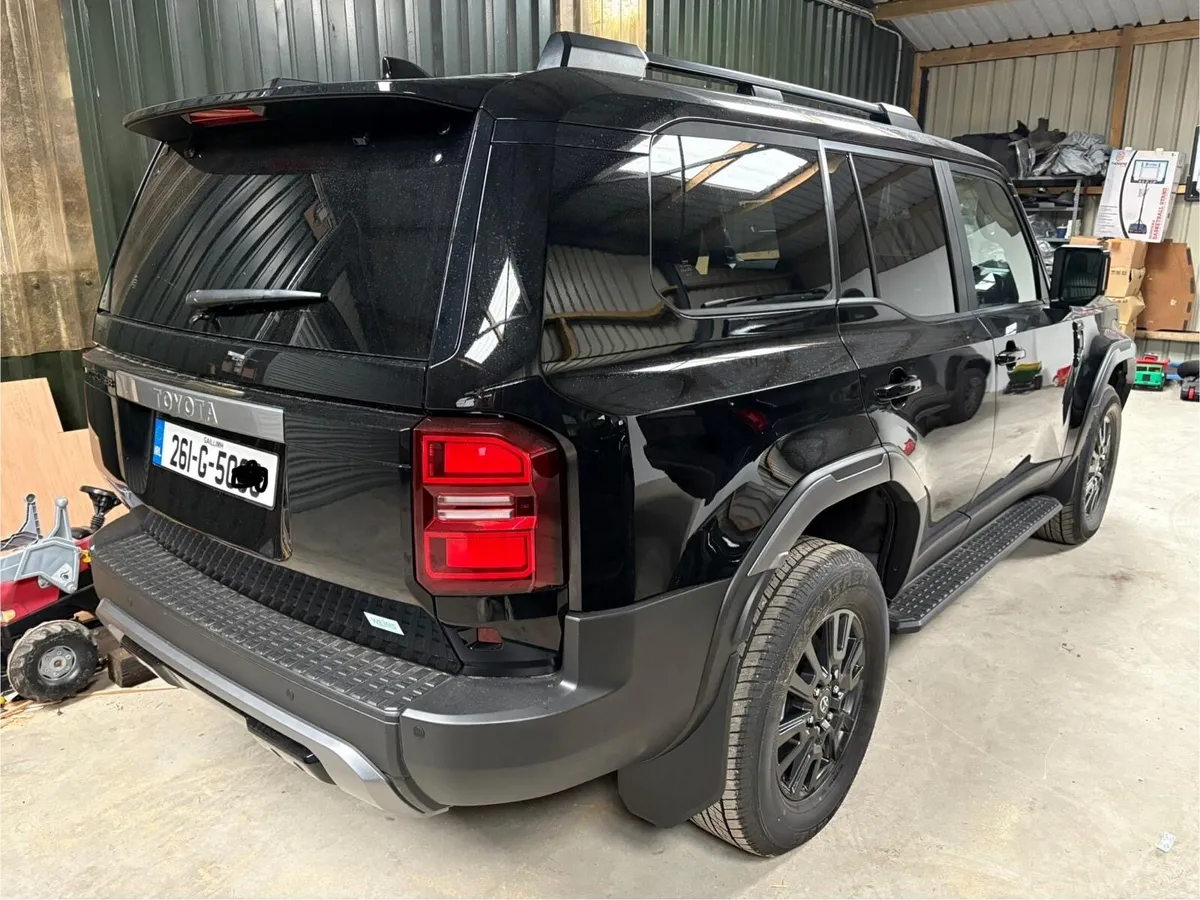 Toyota Landcruiser prado - Image 2