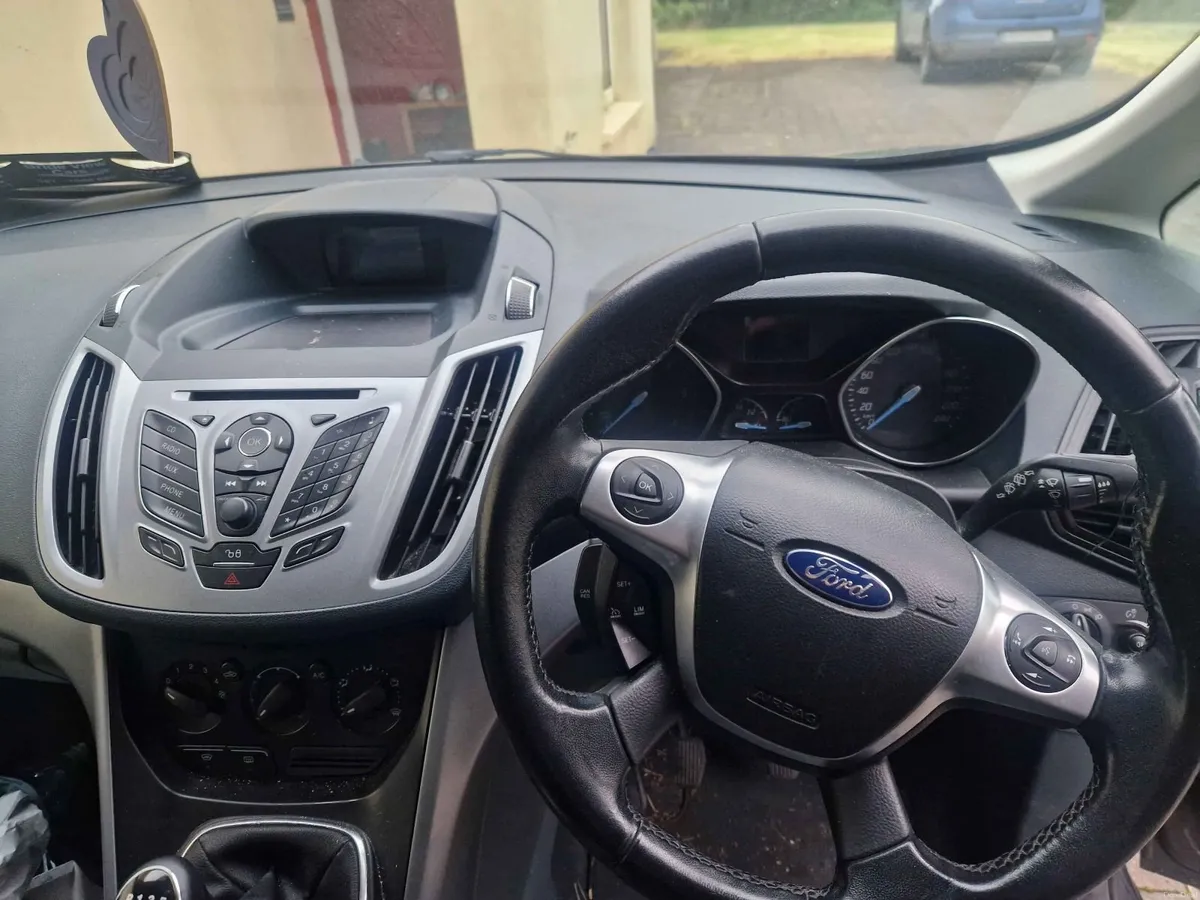 Ford C-Max 1.6 TDCI 2015 - Image 2