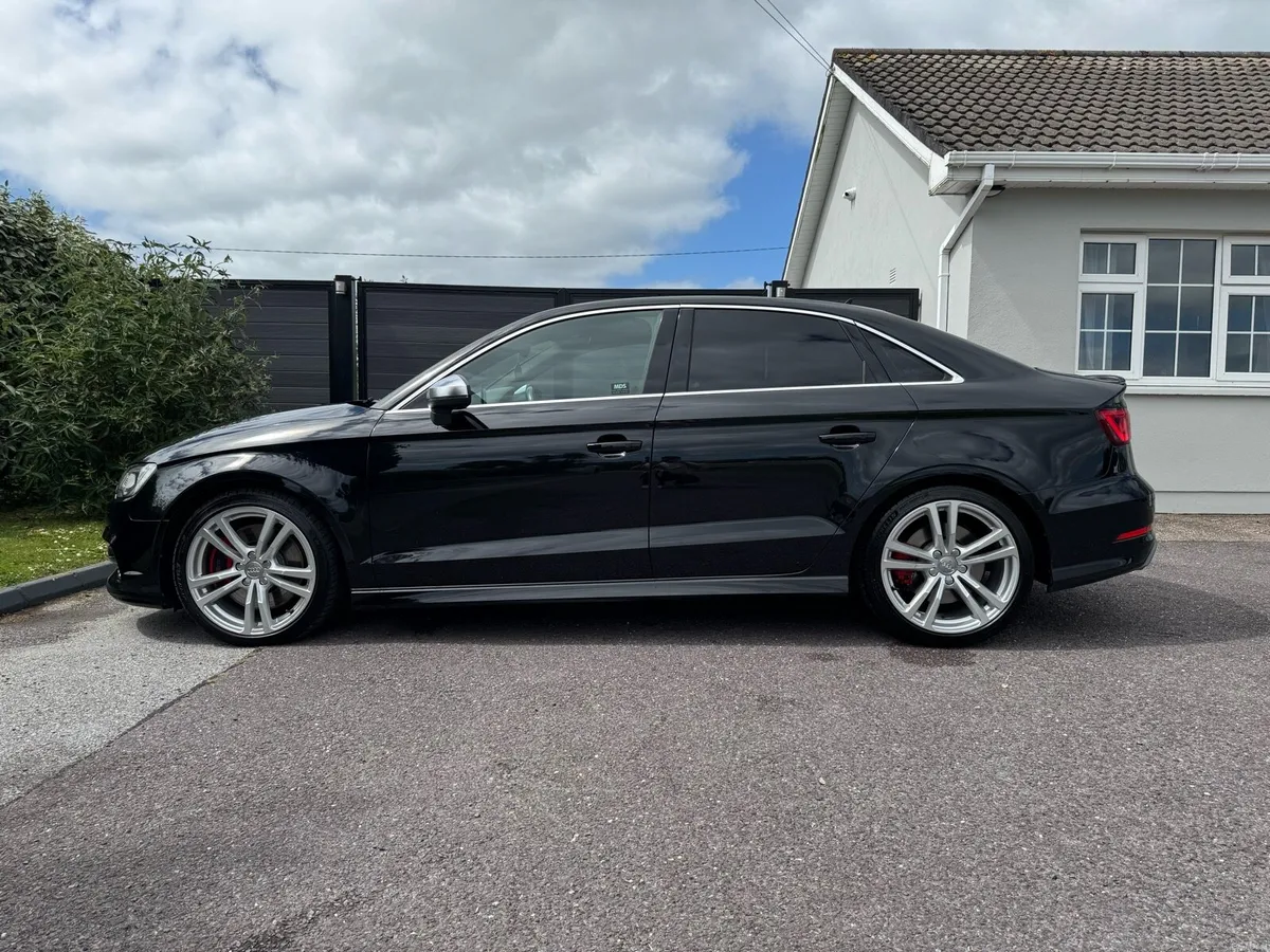 Audi S3 Saloon Quattro B&O - Image 2