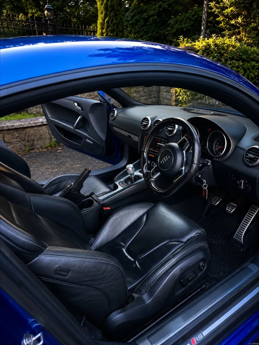 Audi TT RS  2010 Sepang Blue - Image 2