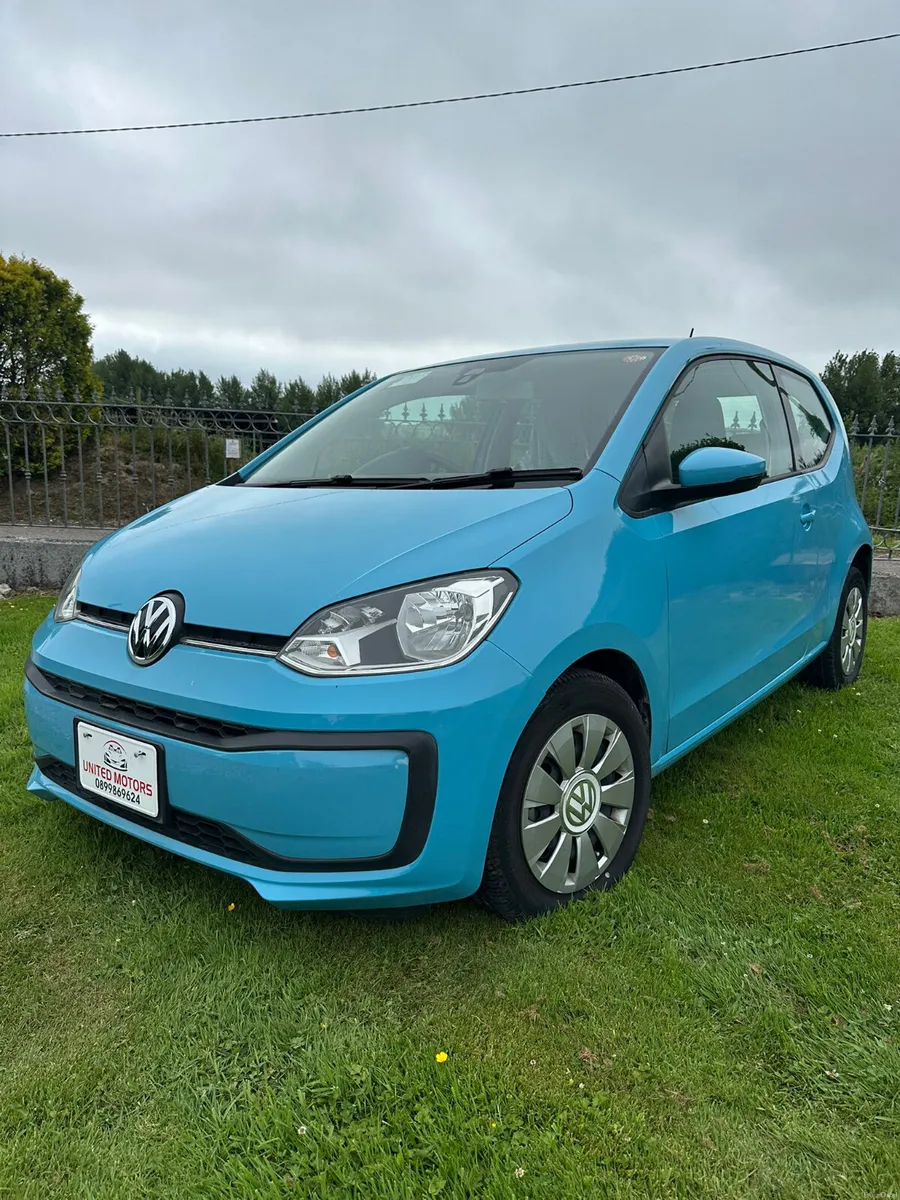 Volkswagen UP 1.0 petrol Automatic - Image 2