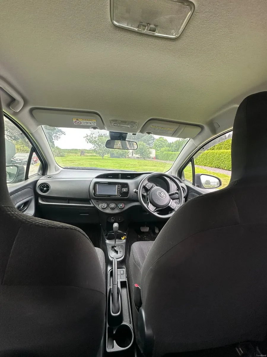 2017 Toyota Yaris/Vitz 1.0 Automatic Petrol - Image 3