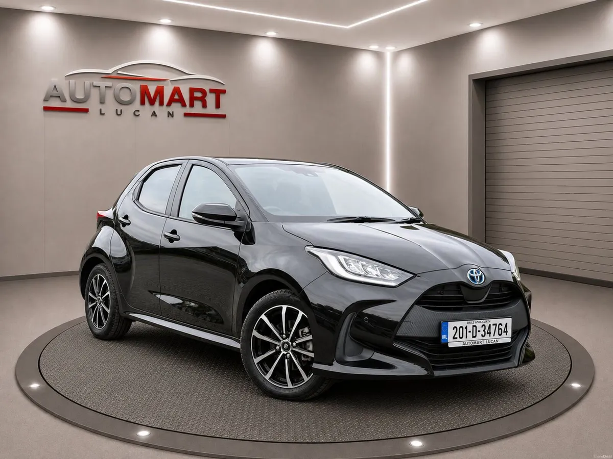 TOYOTA YARIS 2020 1.5 HYBRID AUTOMATIC TOP SPEC - Image 1