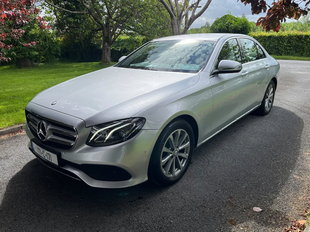 Mercedes-Benz E-Class 2017 E220d - Image 4