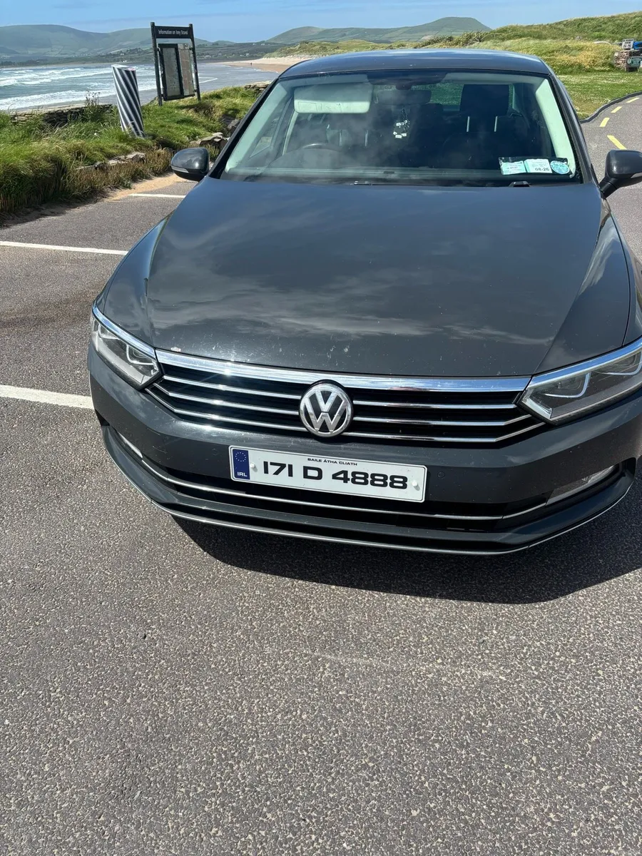 Volkswagen Passat - Image 3