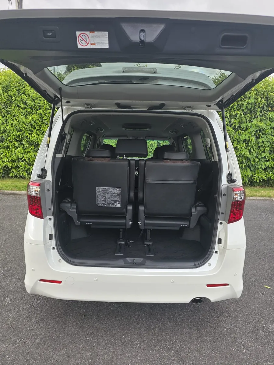 Toyota Alphard "Type Gold 2" - Image 3