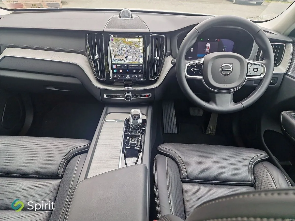 Volvo XC60 T6 Ultra Plug In Hybrid - Image 4