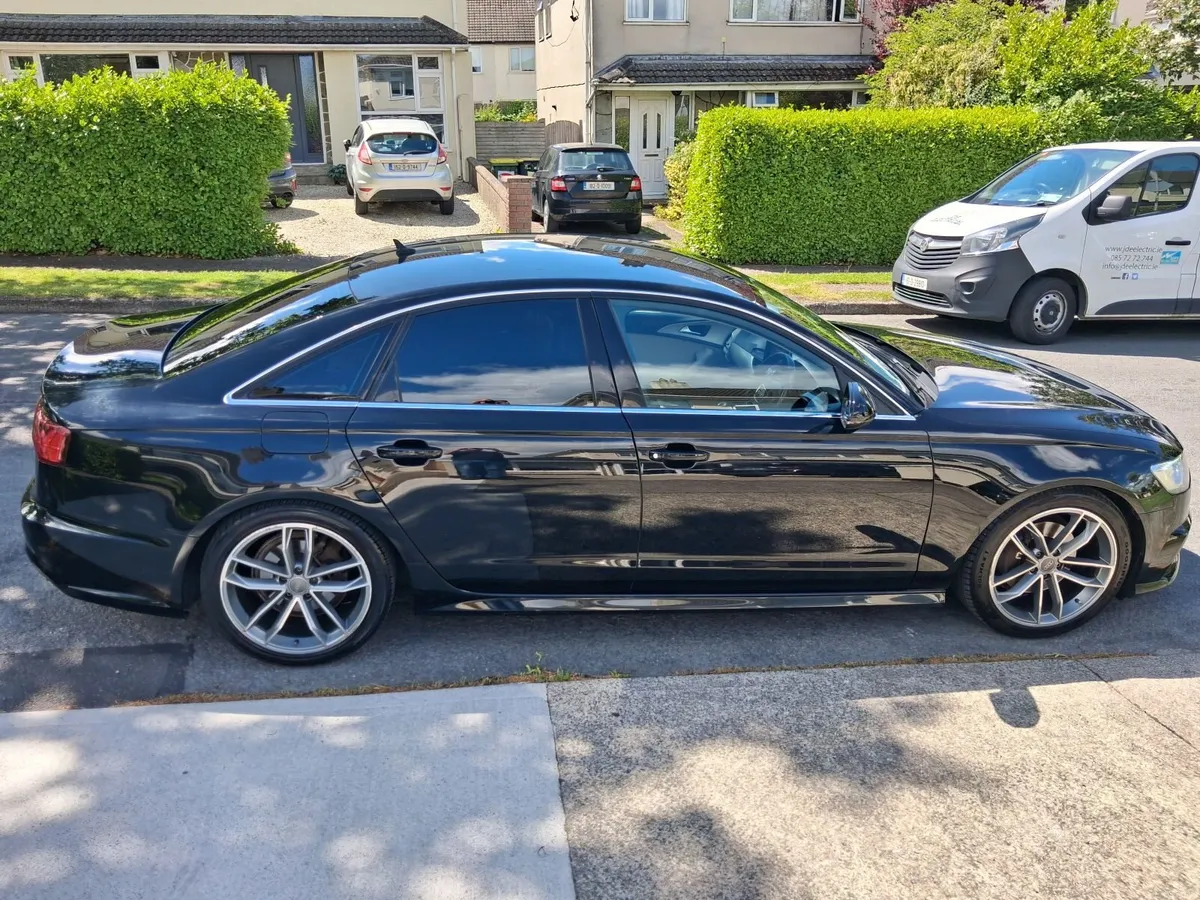 Audi A6 2018 - Image 2