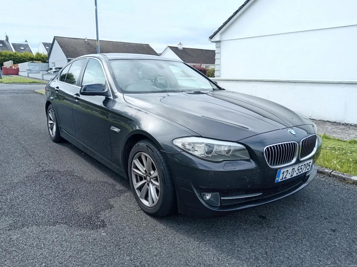 BMW 5-Series 2012 - Image 1