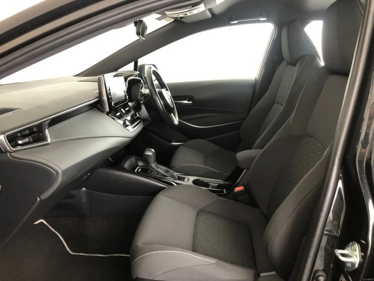 Toyota Corolla COROLLA HYBRID LUNA H/B - Image 6