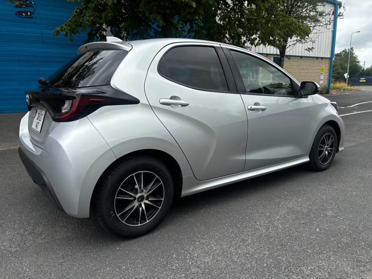 2021 TOYOTA YARIS 1.0 AUTO - Image 2