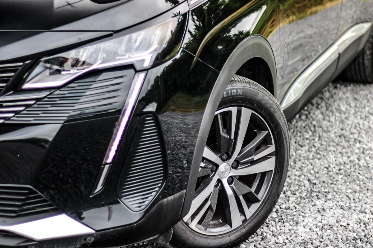 2022 PEUGEOT 5008 ALLURE AUTO - Image 6