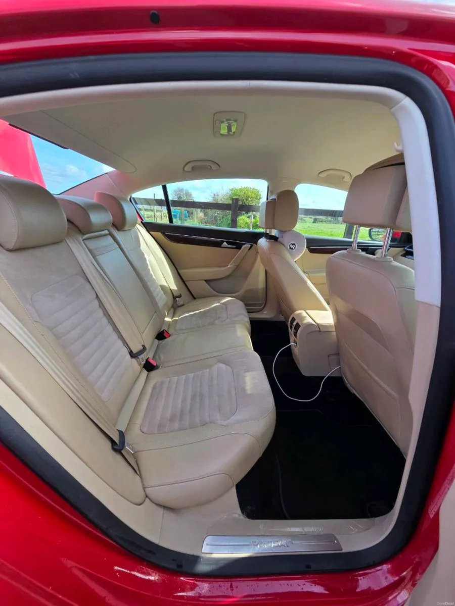 VOLKSWAGENPASSAT B7 - Image 4