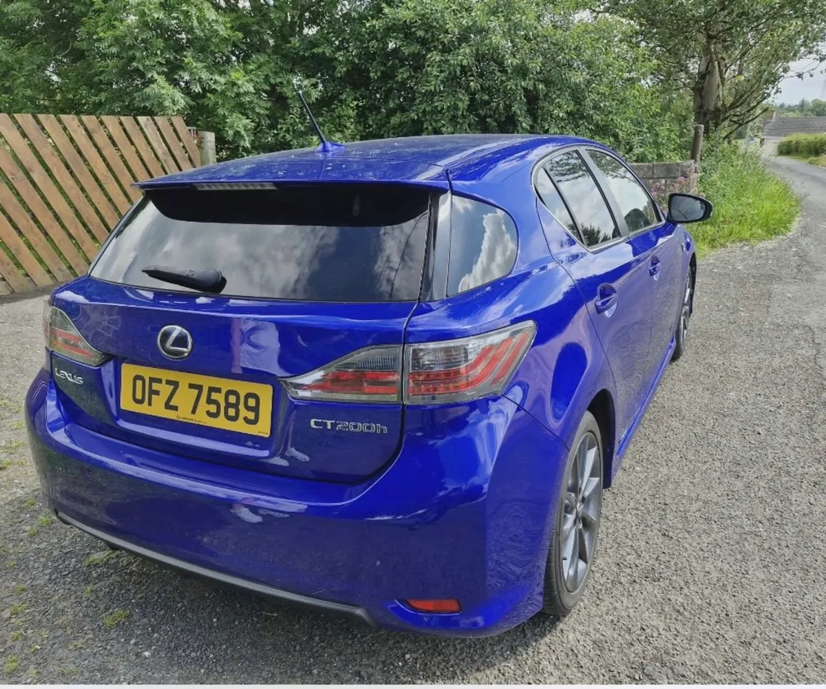 Lexus CT 200H F Sport Luxury - Image 4