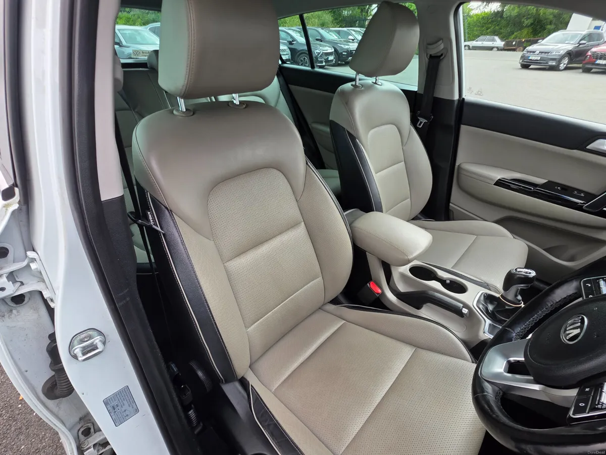 2019 Kia Sportage 1.6 CRDI K3 // HIGH SPEC MODEL - Image 4