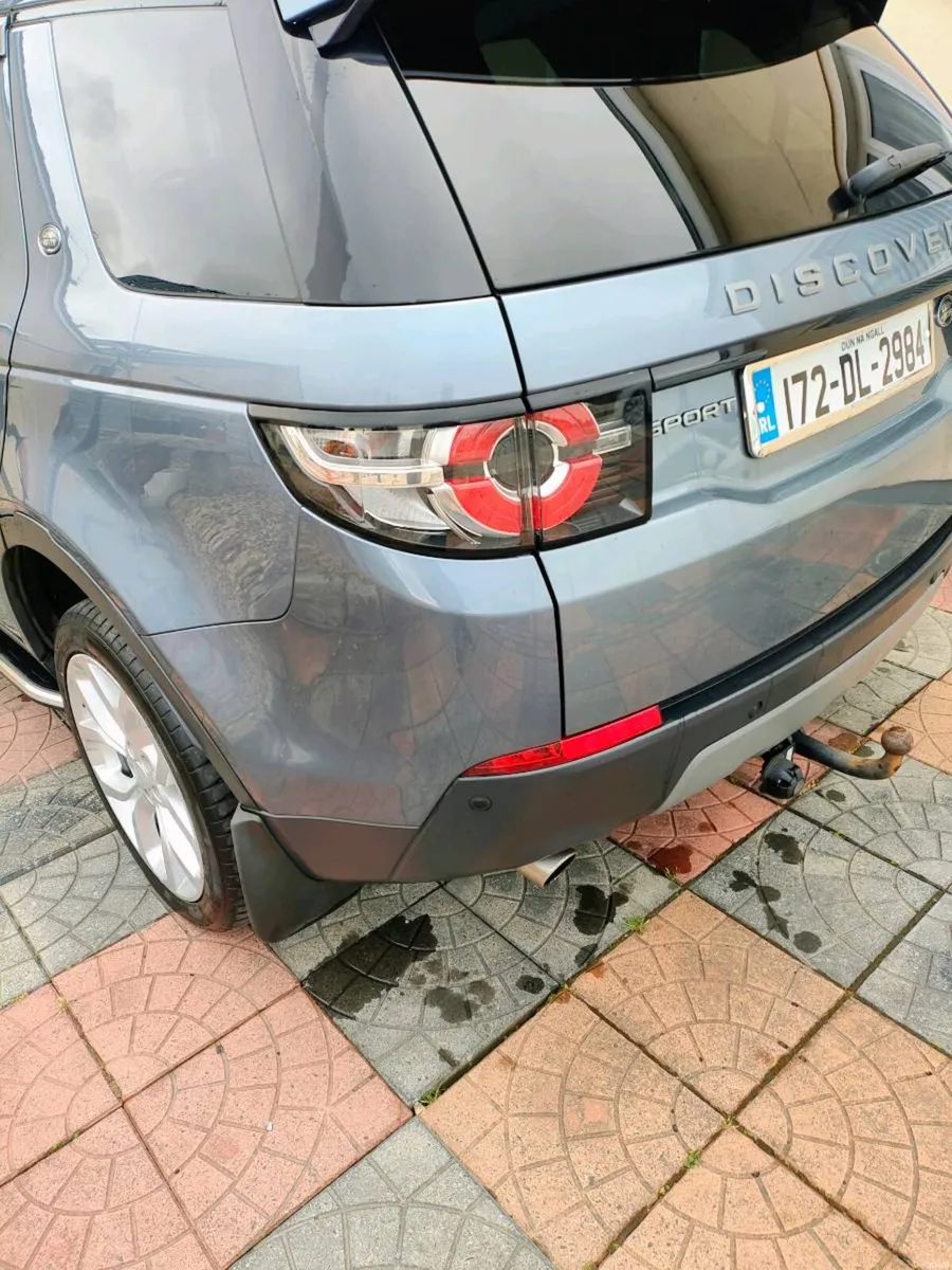 Car - Image 5