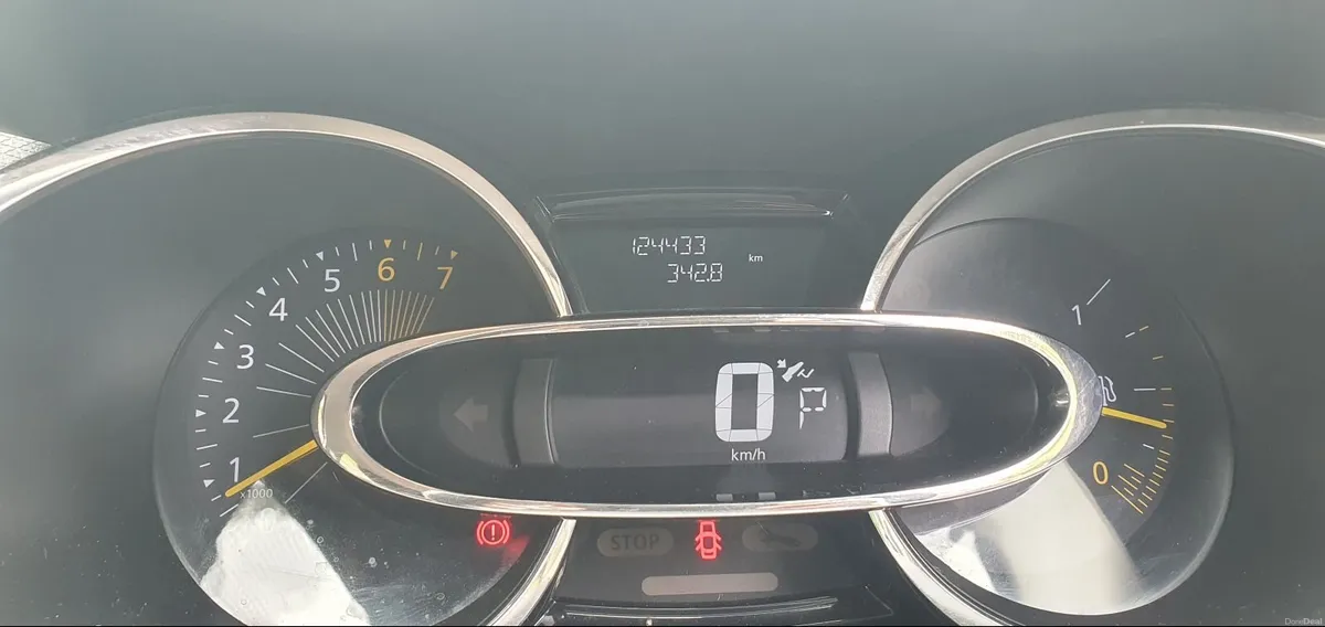 Renault Clio 2014 1.2 Petrol - Image 2