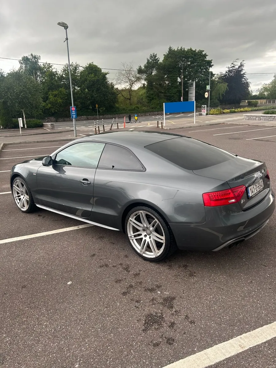 Audi A5 2014 - Image 2