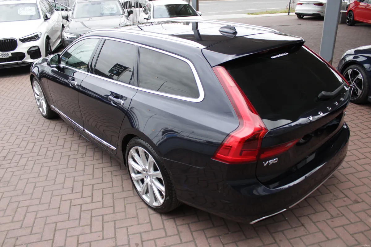 2019 VOLVO V90 ESTATE T8 INSCRIPTION 5DR AUTO - Image 6