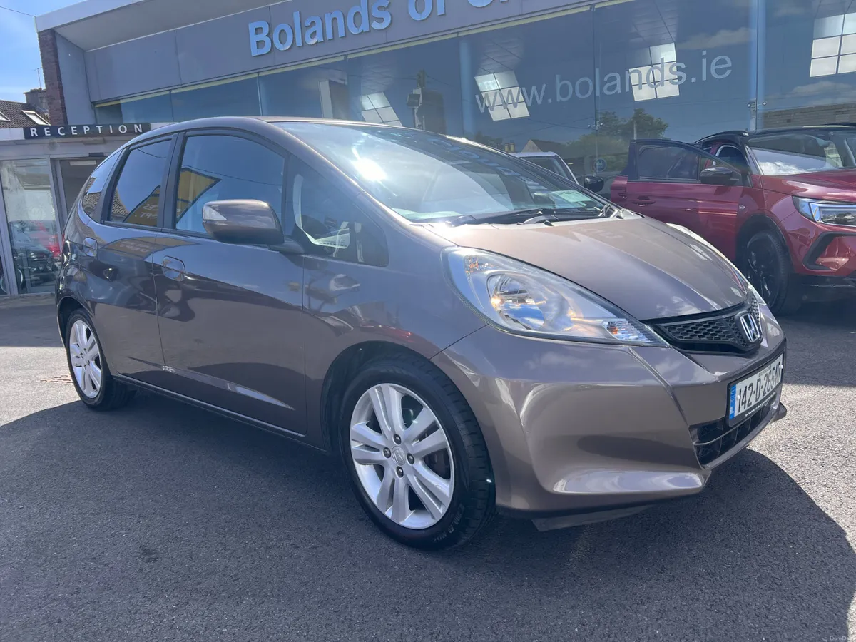 Very Clean Relible Honda Jazz Manual Transmission - Image 1