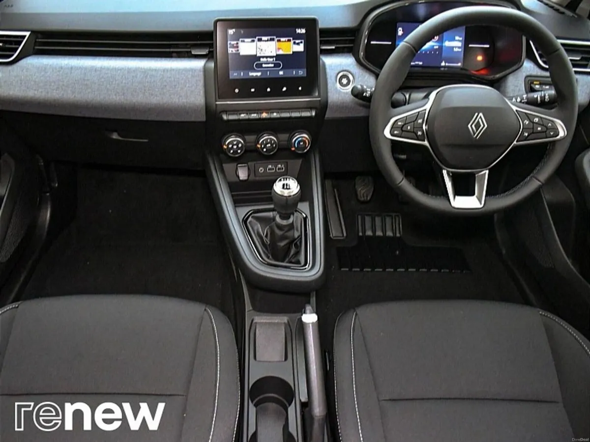 Renault Clio TCe 90 Equilibre - Image 2
