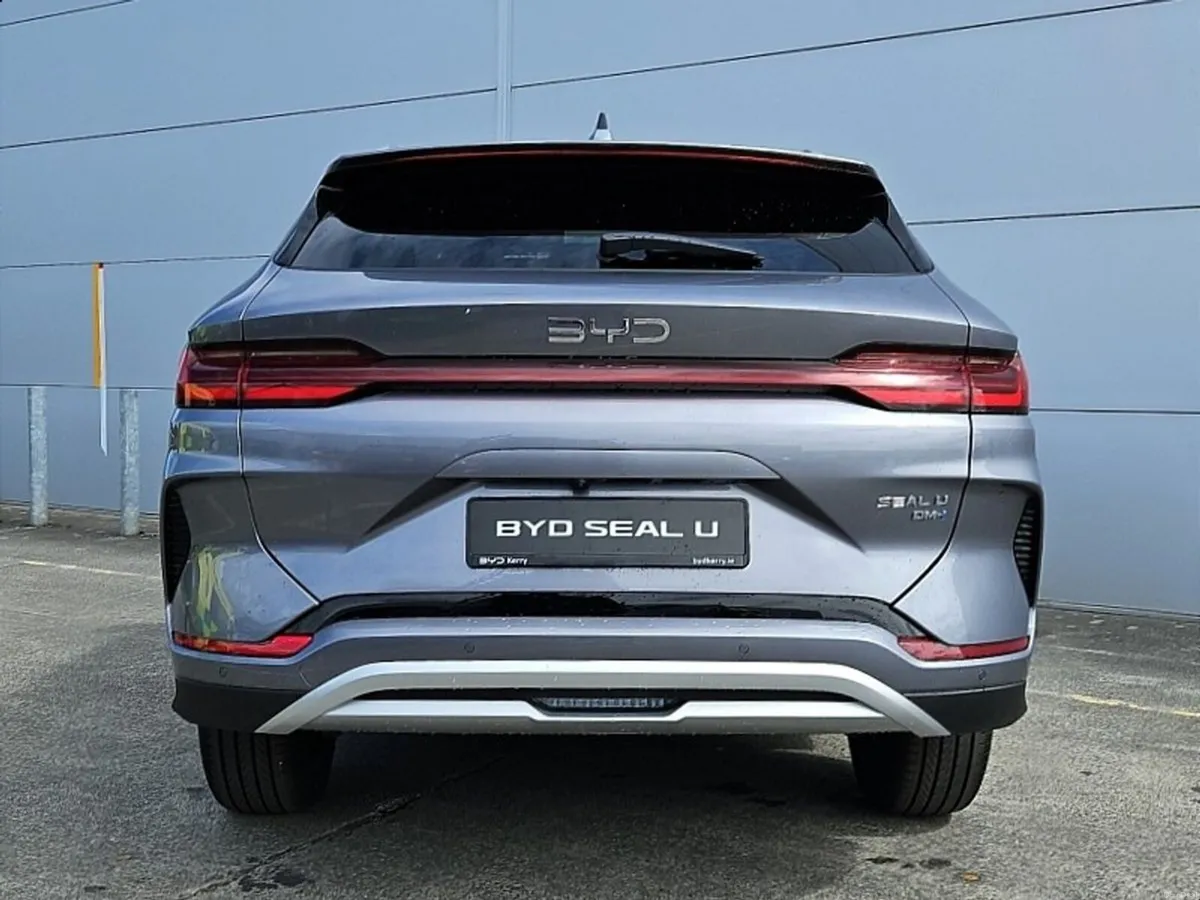 BYD SEAL U Commercial PHEV - Image 4