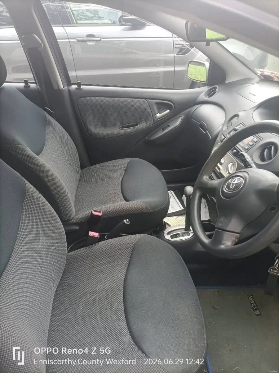 Toyota Yaris 1.3 petrol 5 Dr automatic - Image 2