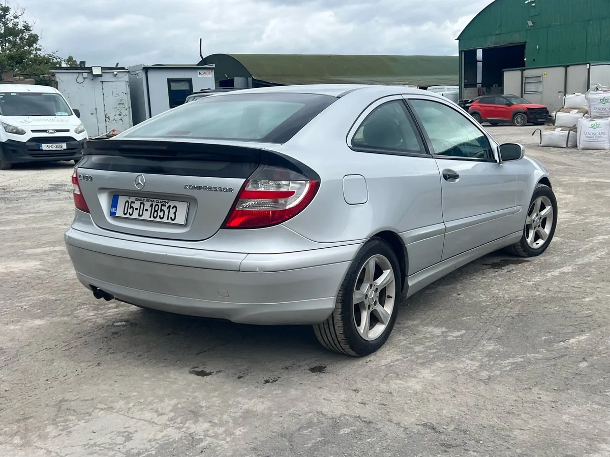 Mercedes C180 NCT Tax Low KM - Image 3
