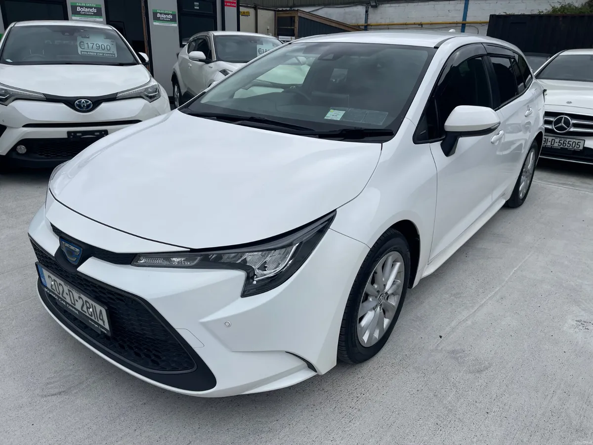 202 Toyota Corolla Hybrid 1.8 Automatic 5dr Model - Image 3
