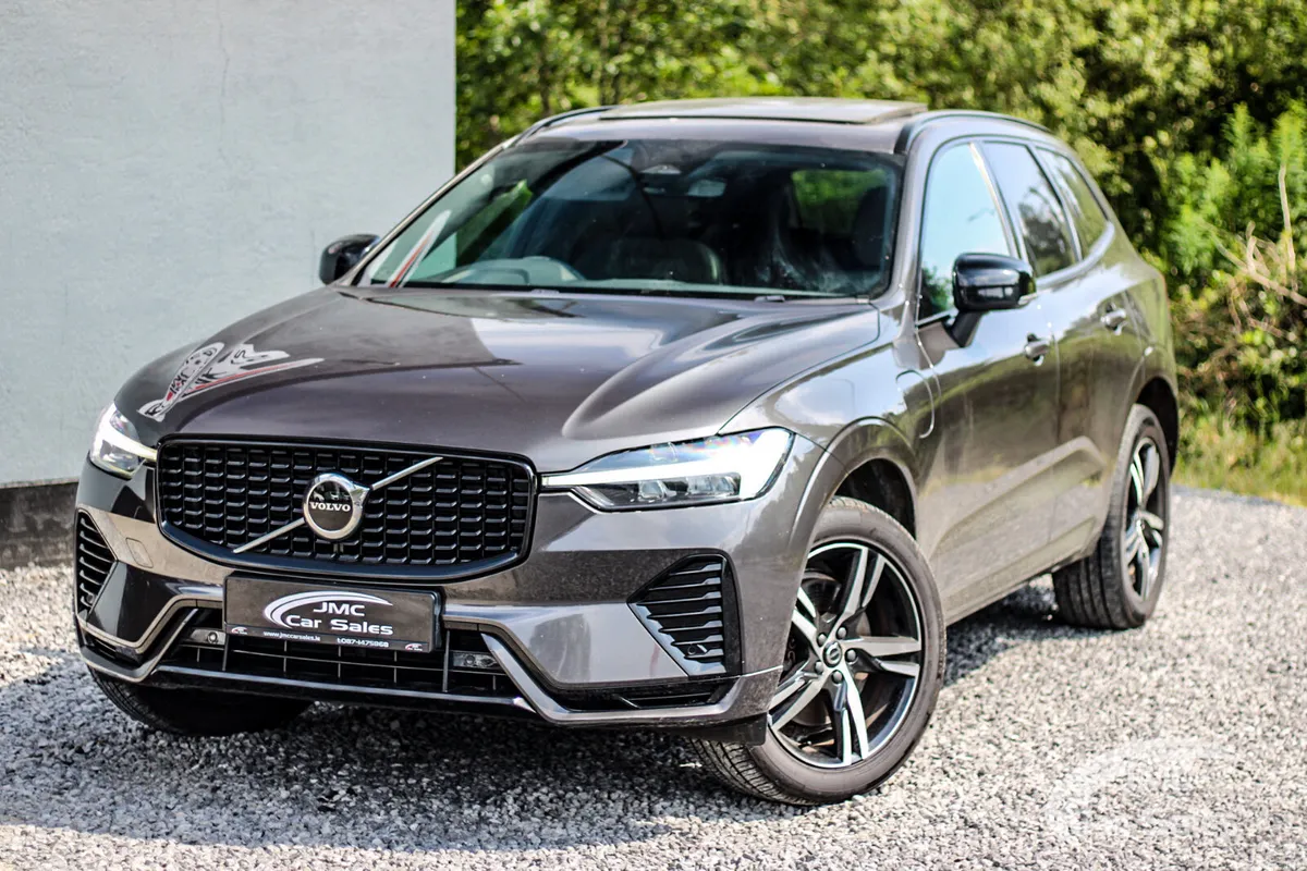 2022 VOLVO XC60 T-6 R-DESIGN - Image 2