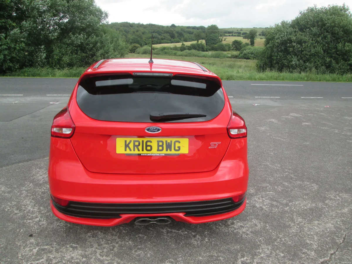 2016  FORD  FOCUS  2.0  TDCI  ST-2  5DR - Image 6